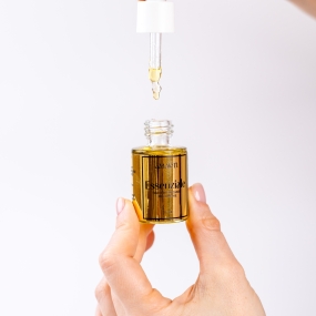 ESSENZIALE - Olio per unghie 15ml 2